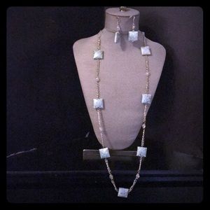 Teel and gold chain link 15 inches long necklace